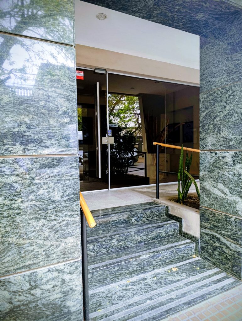 VENTA - Departamento - 3 entre 49 y 50 - La Plata