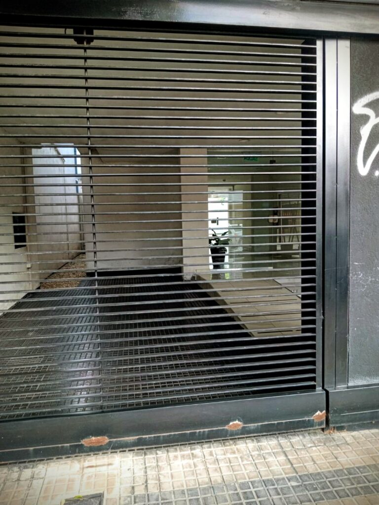 ALQUILER - Departamento - 65 entre 8 y 9 - La Plata