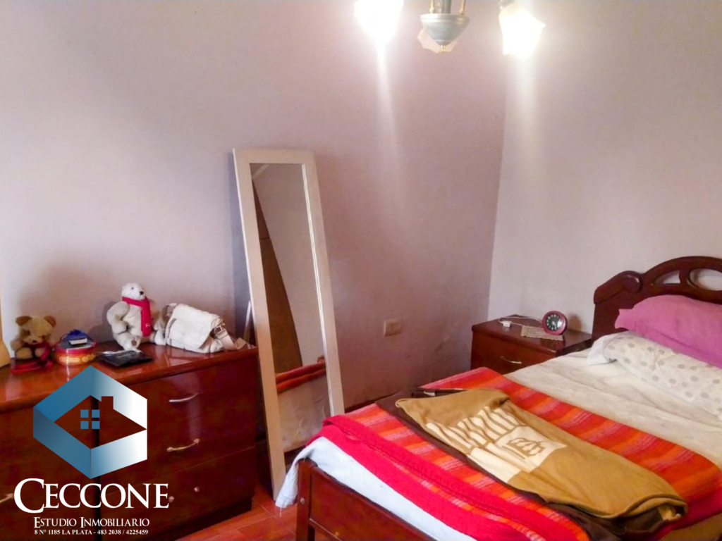 VENTA - Casa - 4 entre 41 y 42 - La Plata