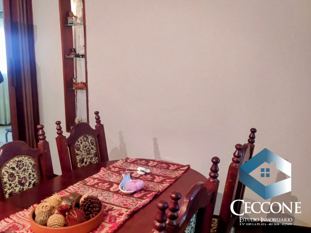 VENTA - Casa - 4 entre 41 y 42 - La Plata