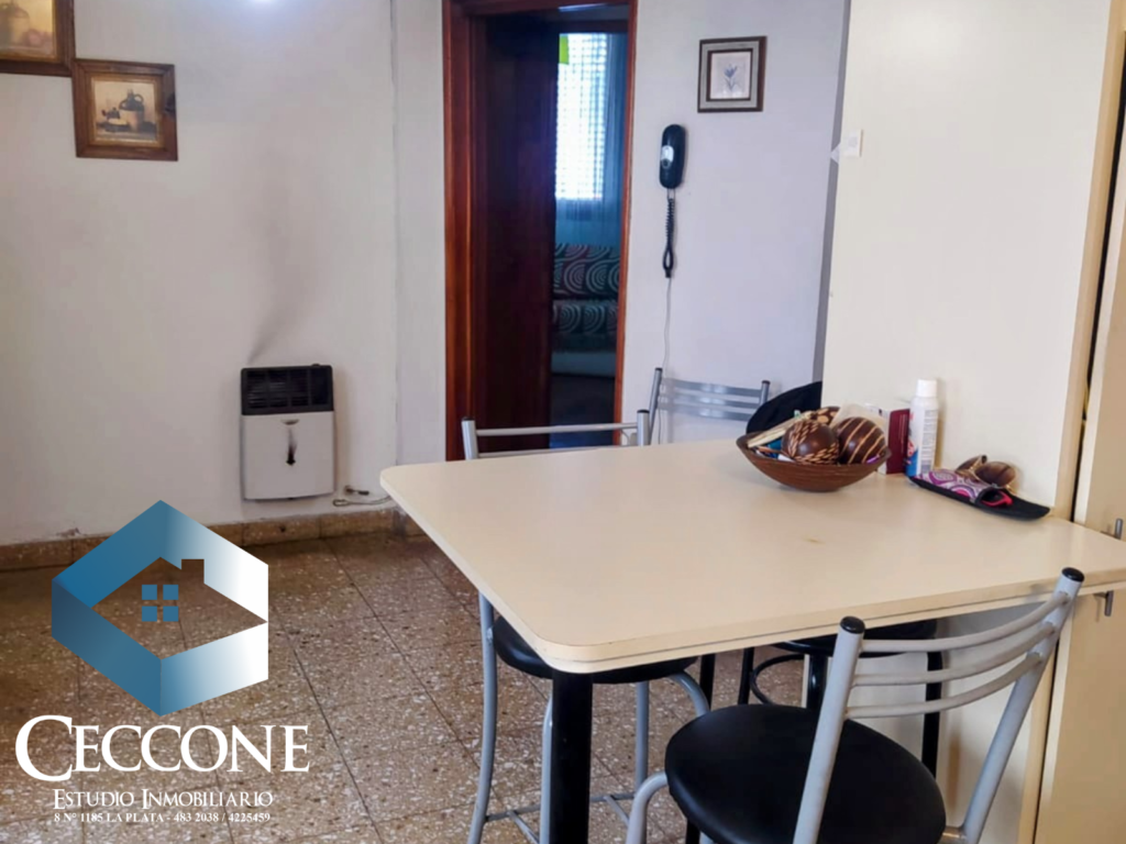 VENTA - Casa - 4 entre 41 y 42 - La Plata