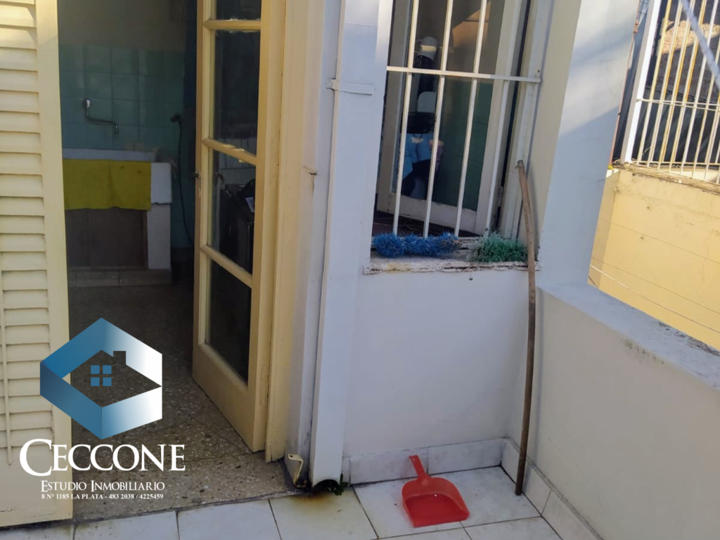 VENTA - Casa - 4 entre 41 y 42 - La Plata