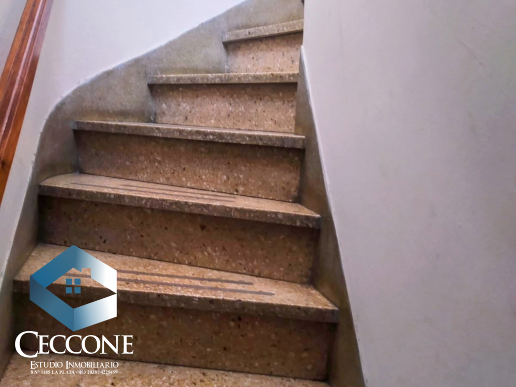 VENTA - Casa - 4 entre 41 y 42 - La Plata