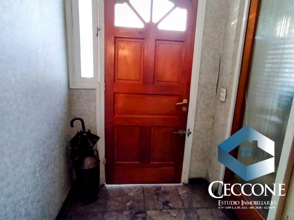 VENTA - Casa - 4 entre 41 y 42 - La Plata