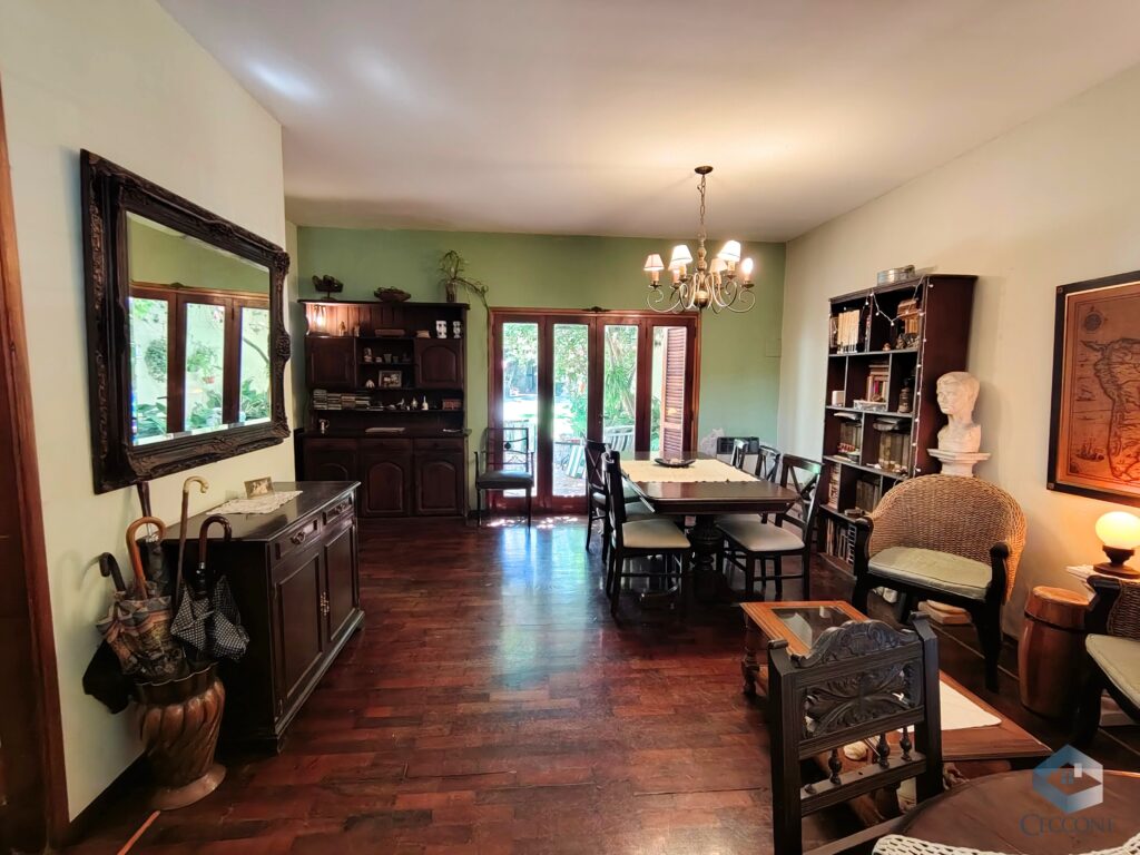 VENTA - Casa - 3 entre 66 y 67 - La Plata