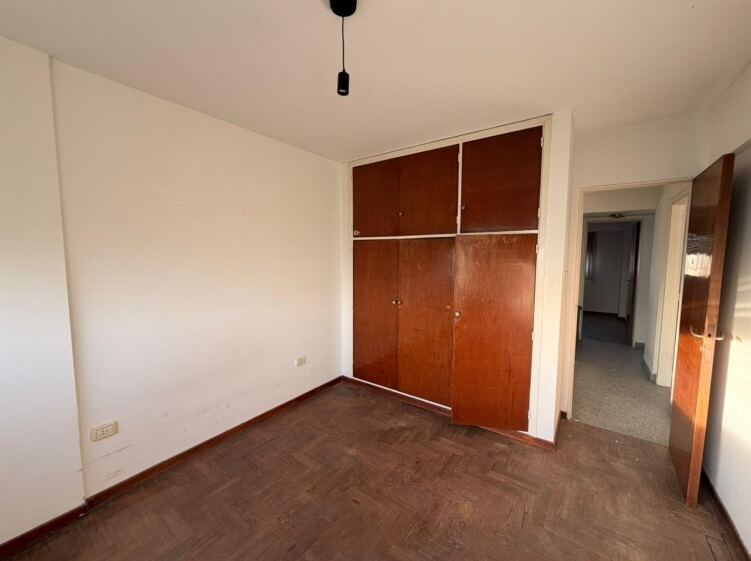 VENTA - Departamento - 6 entre 50 y 51 - La Plata