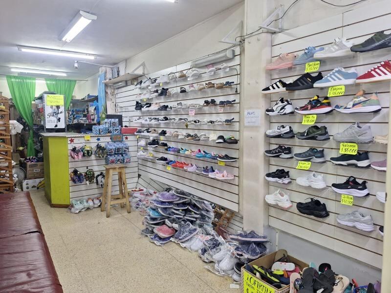 VENTA - Local - Diag 80 entre 45 y 46 - La Plata