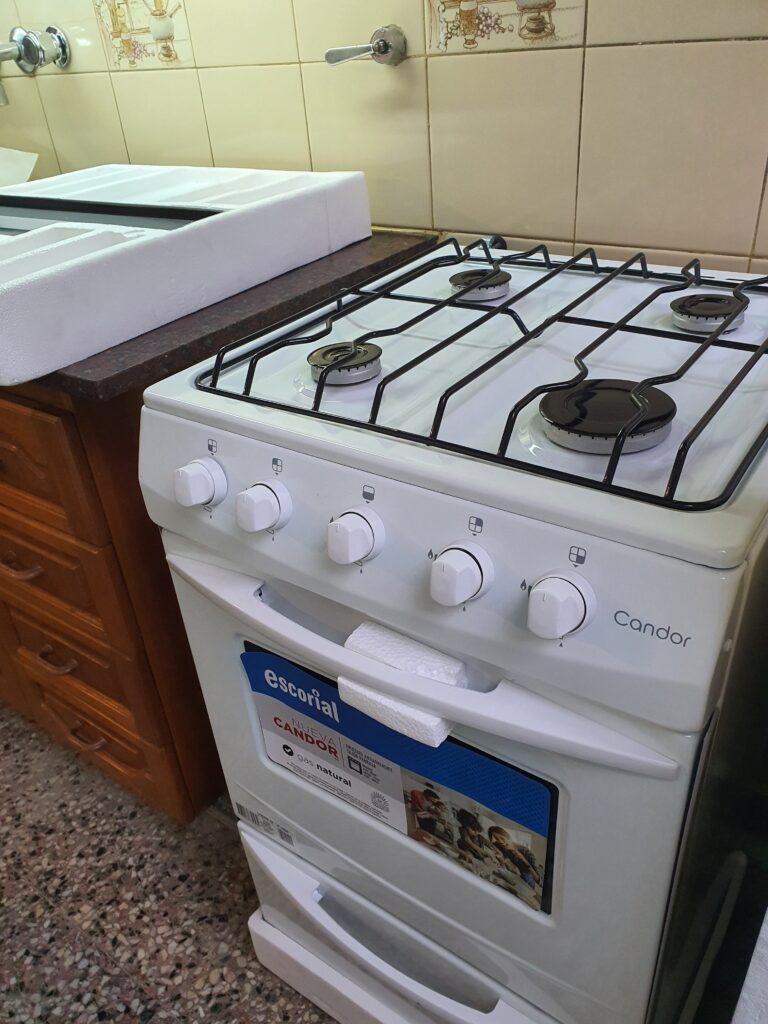 ALQUILER - Ph - 6 entre 70 y 71 - La Plata