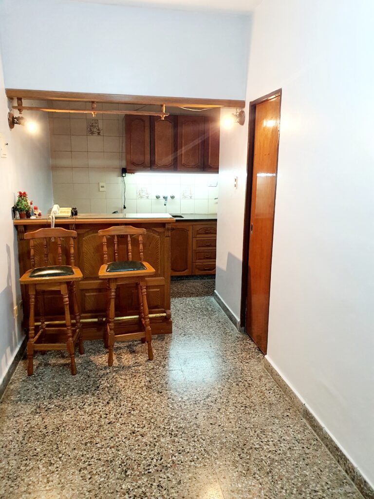 ALQUILER - Ph - 6 entre 70 y 71 - La Plata