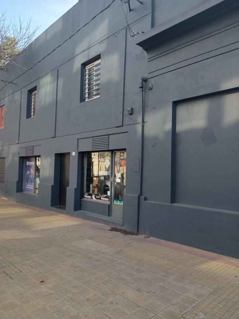 VENTA - Local - 60 esq 18 - La Plata