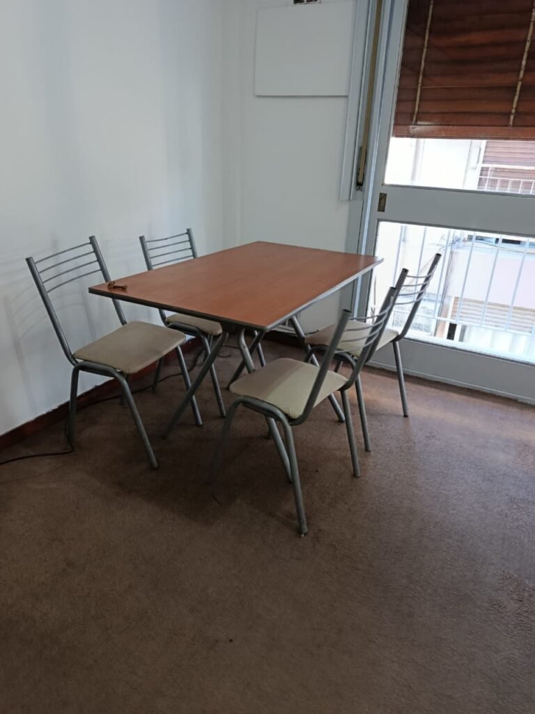 ALQUILER - Monoambiente - 45 entre 5 y 6 - La Plata