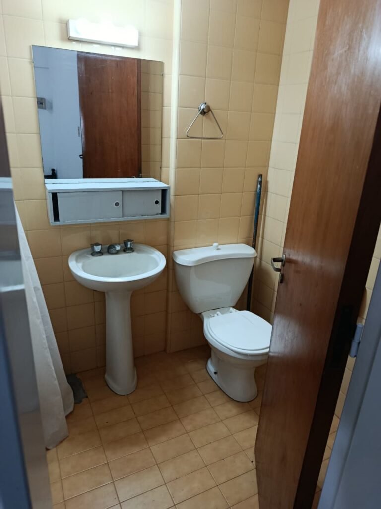 ALQUILER - Monoambiente - 45 entre 5 y 6 - La Plata