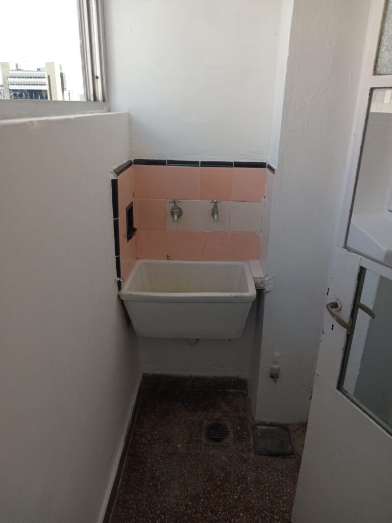 ALQUILER - Departamento - 46 entre 5 y 6 - La Plata